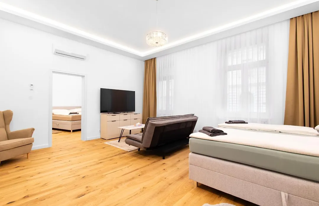 Le David City Apartments 1020-1